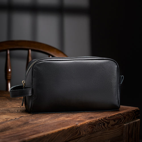 Full Grain Nappa Leather Travel Bag – Unisex Toiletries & Dopp Kit (Black)